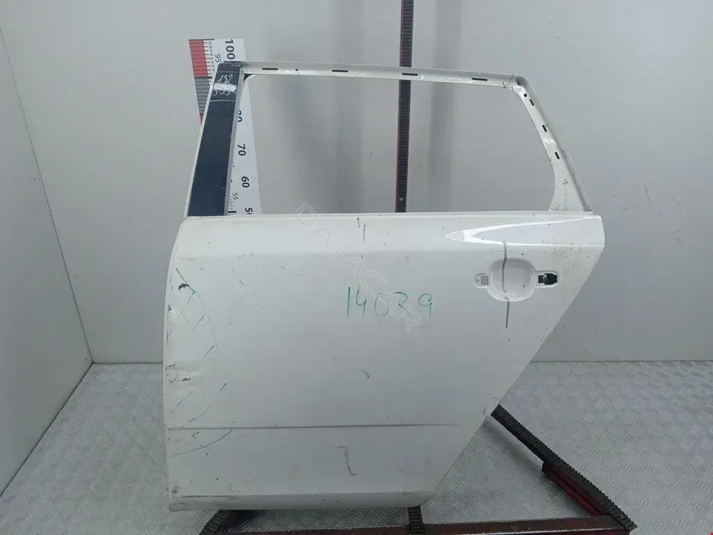 Дверь 5J9833055