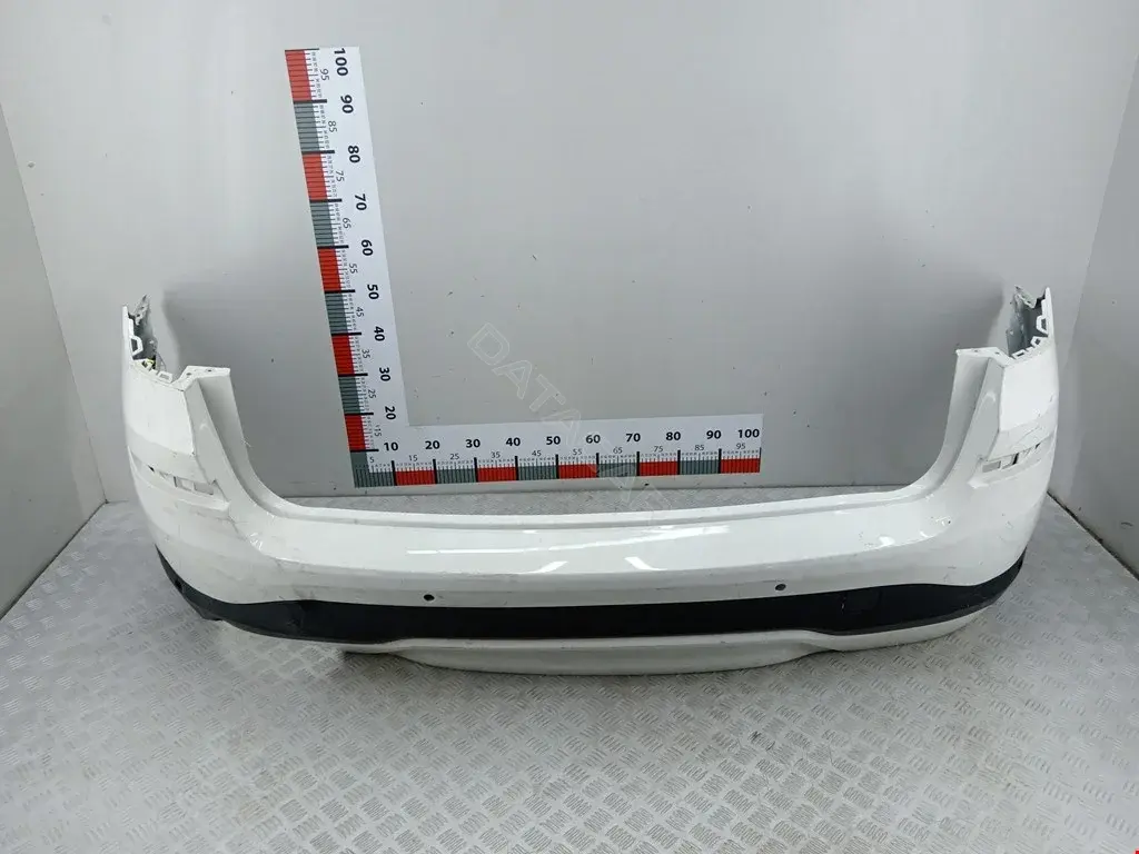 Задний бампер 51127361217