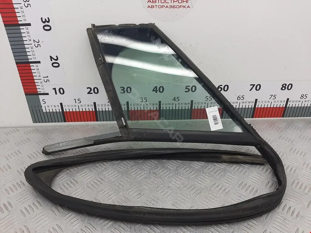 Стекло двери 9300T8