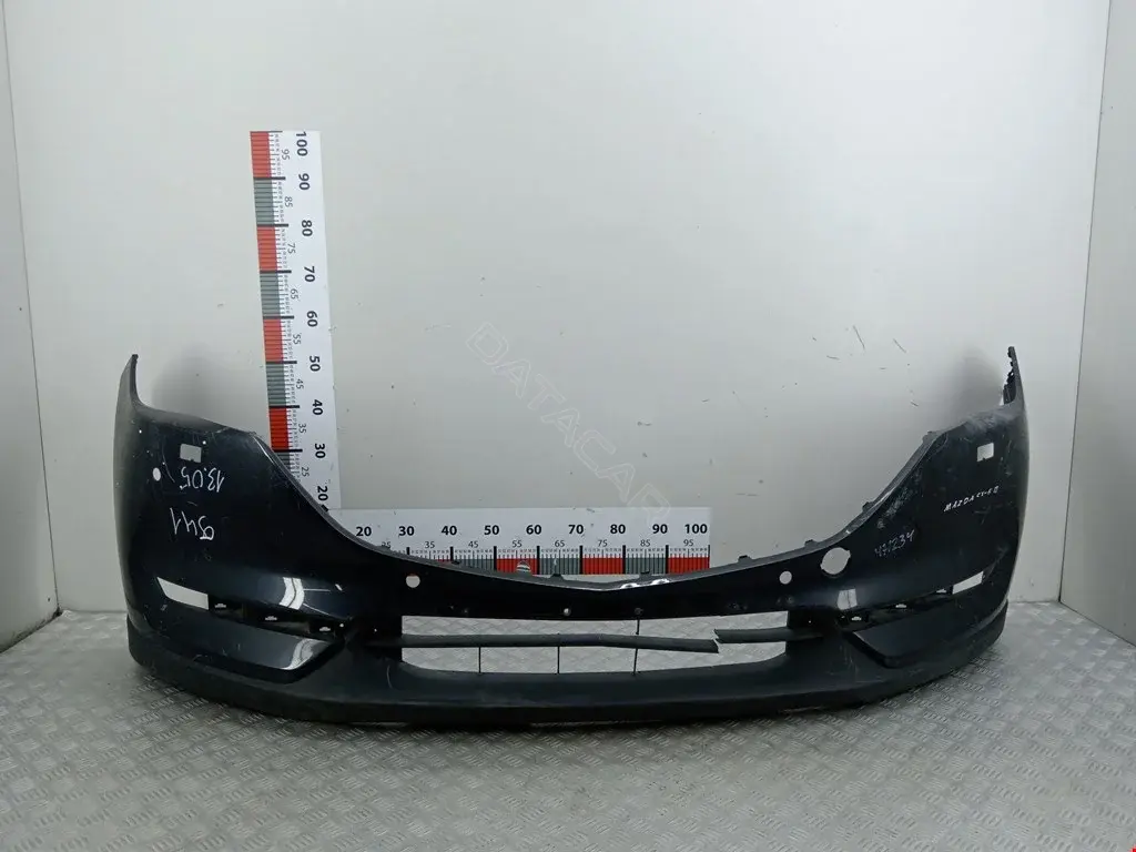 Передний бампер KB8A50031