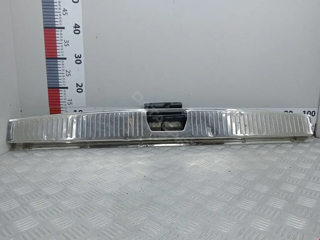 Обшивка багажника A2116930591