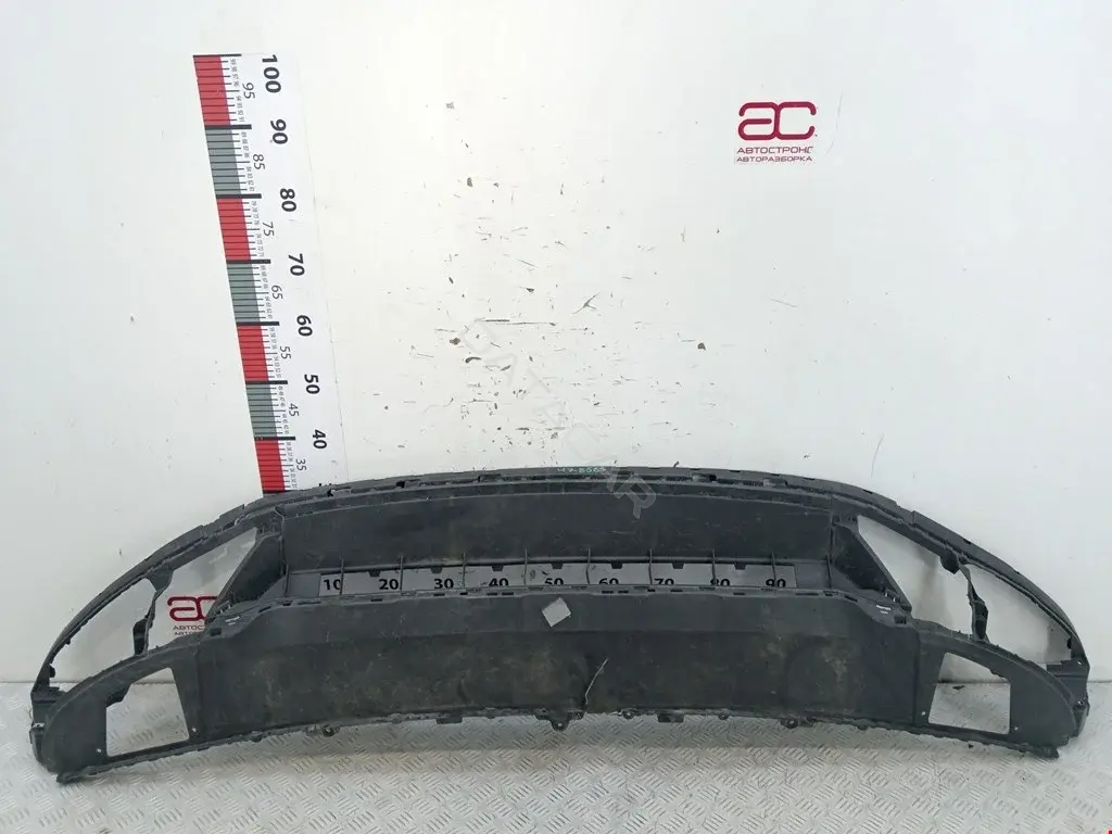 Юбка бампера 7P6807061H