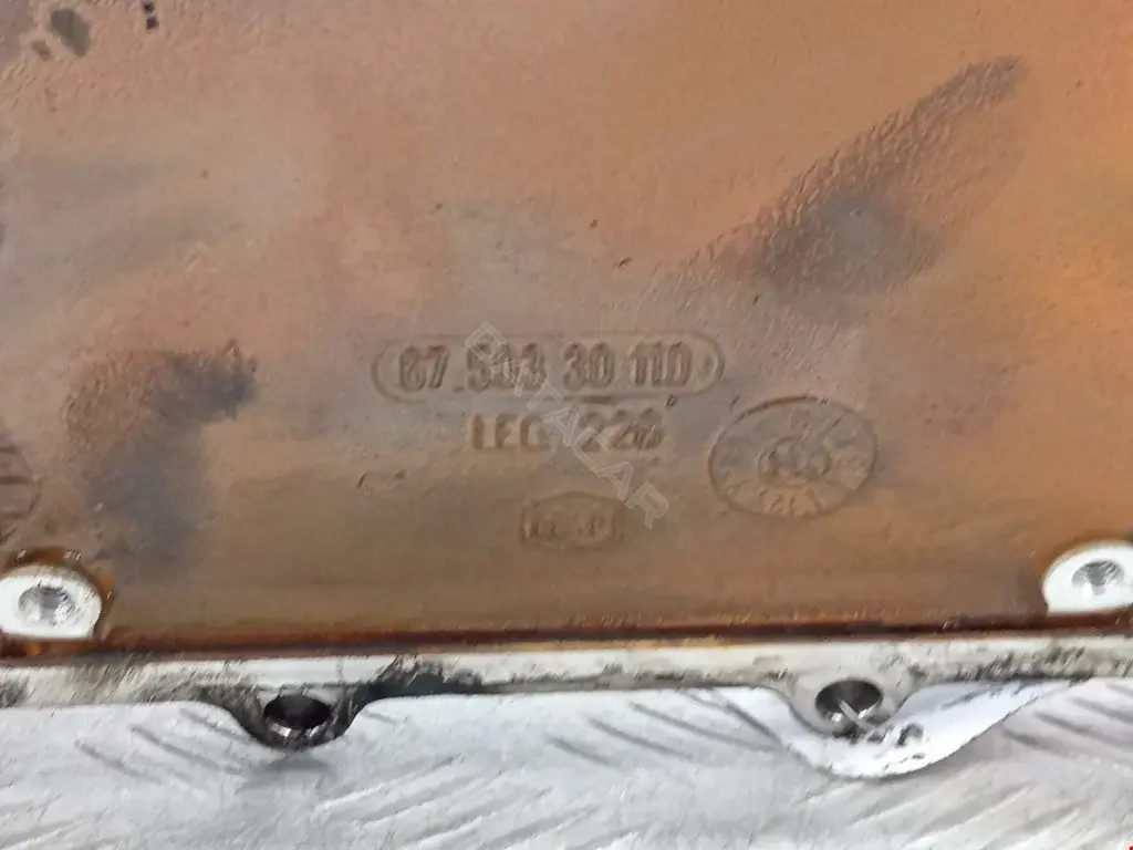 Корпус масляного фильтра 11427788664, 6750330110