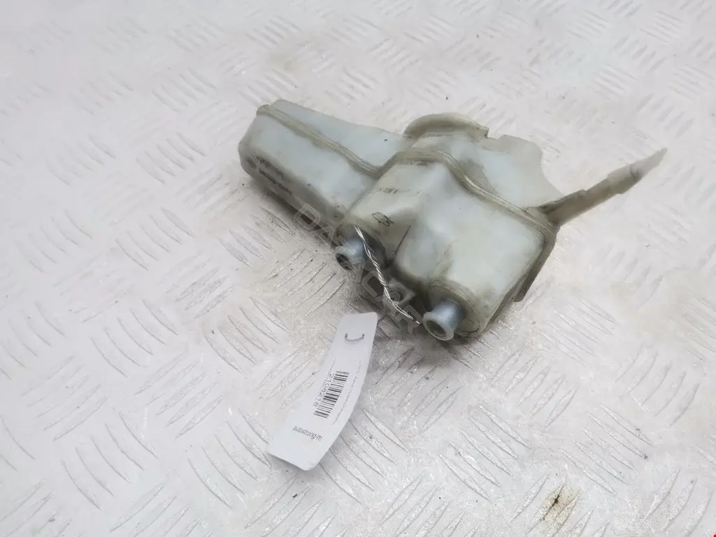 Бачок тормозной жидкости 3D0611301B