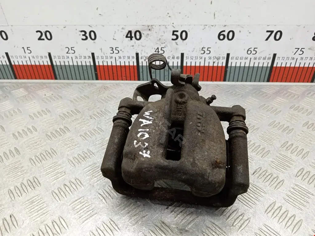 Суппорт тормозной BA3820, SU001A1072