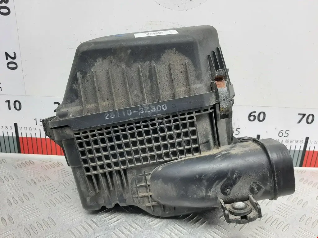 Корпус воздушного фильтра 281103Z300, 281123Z100