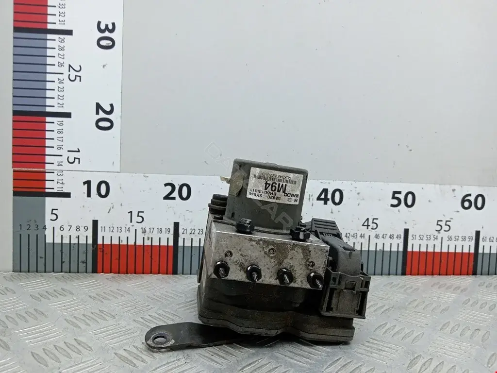 Блок управления АБС 589202Y940