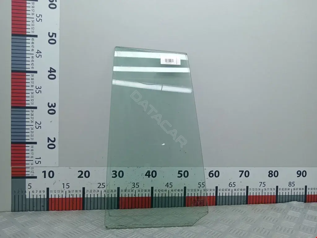 Стекло двери 1T0845025F