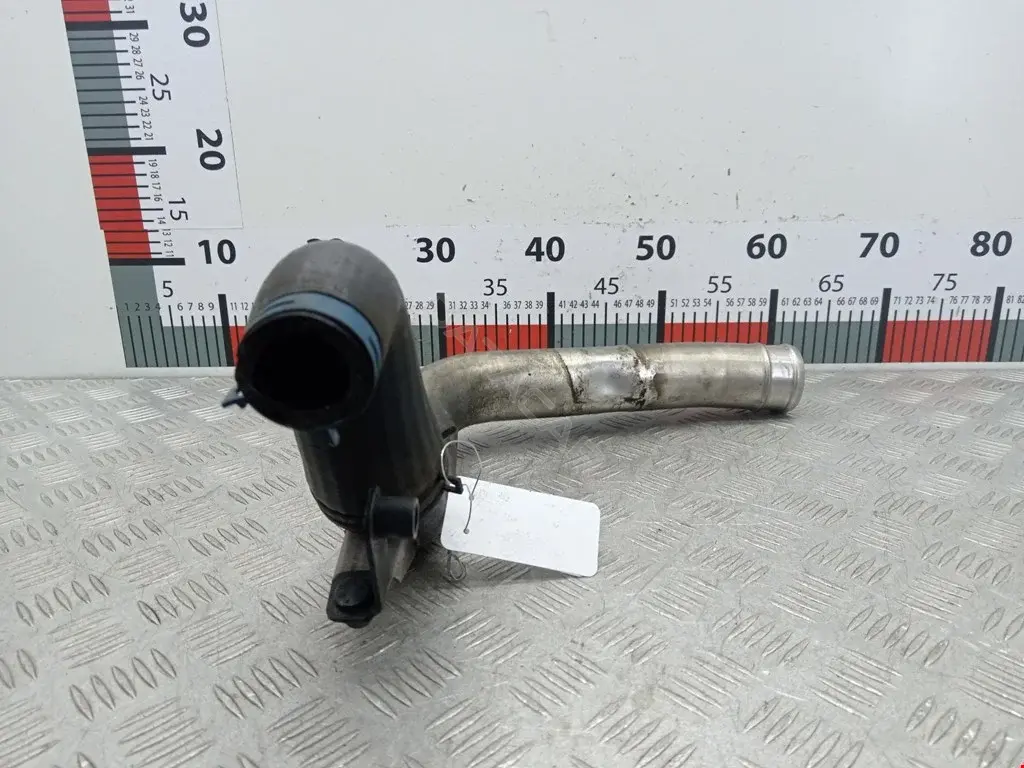 Патрубок интеркулера 7M3145957A
