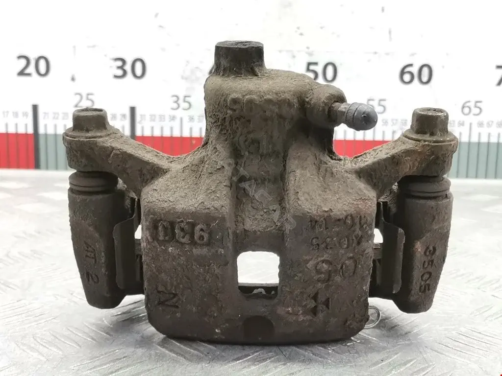 Суппорт тормозной ADC448503, BA2339, M321I60