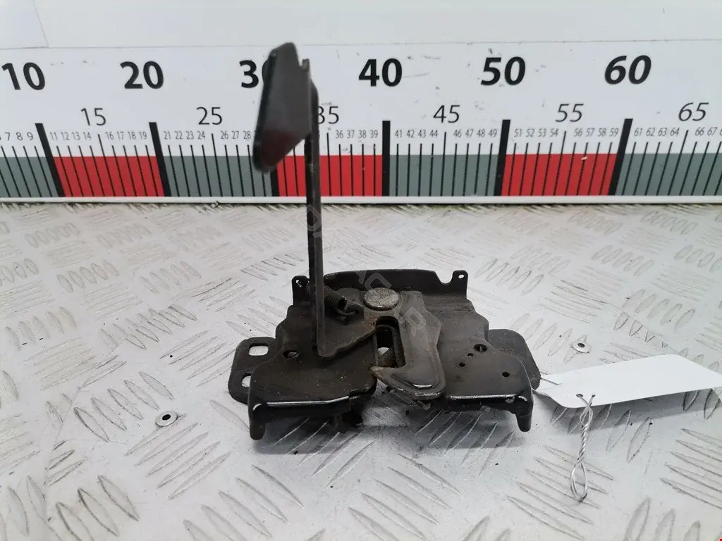 Замок капота 68079691AA