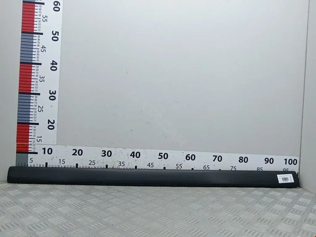 Молдинг двери 7M3853505
