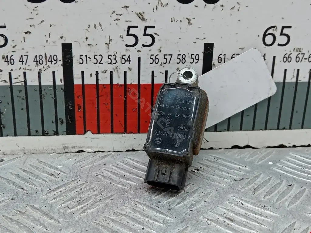 Катушка зажигания 0040102056, 0221604014, 0221604015