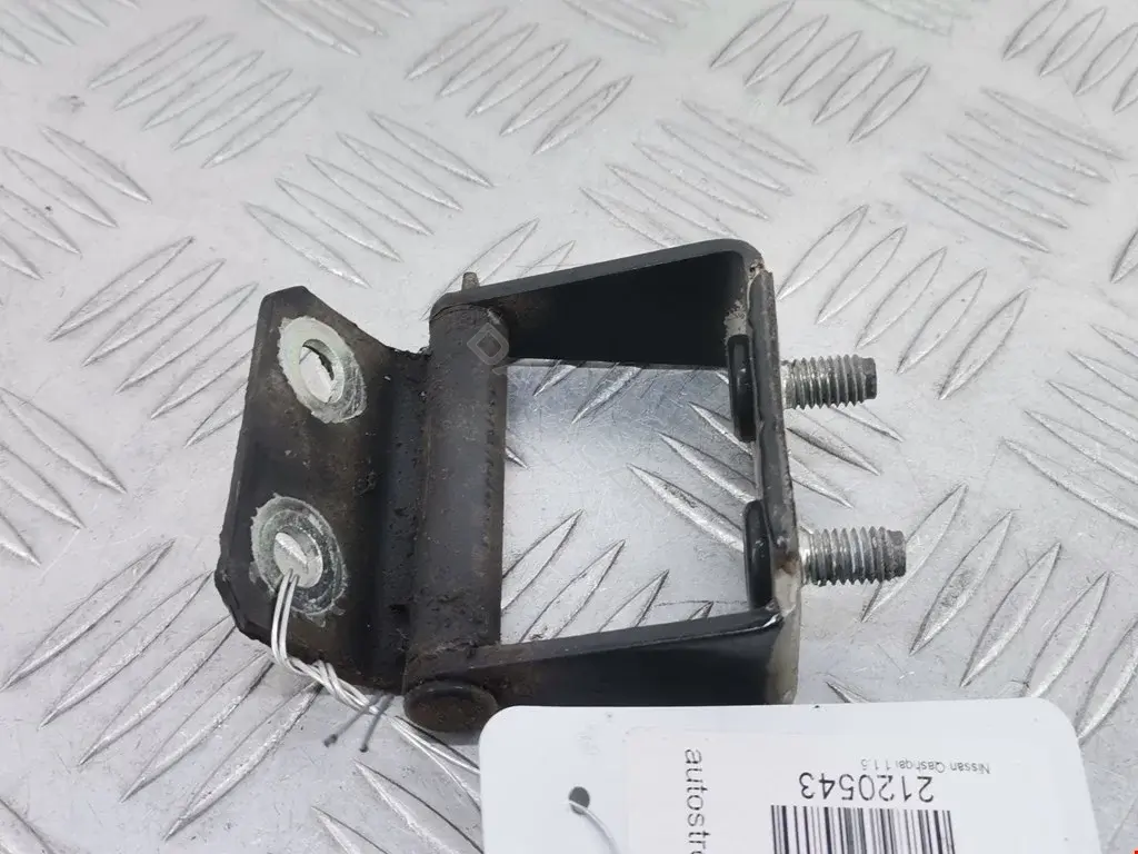 Петля крышки багажника 90400AV730