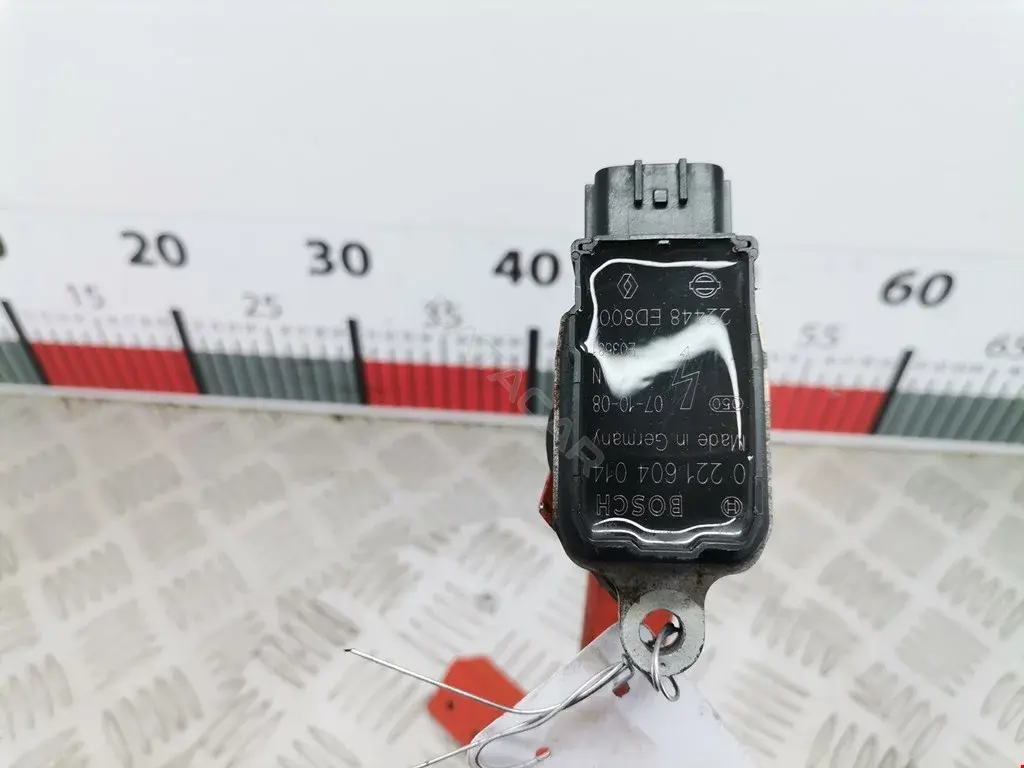 Катушка зажигания 0040102056, 0221604014, 0221604015