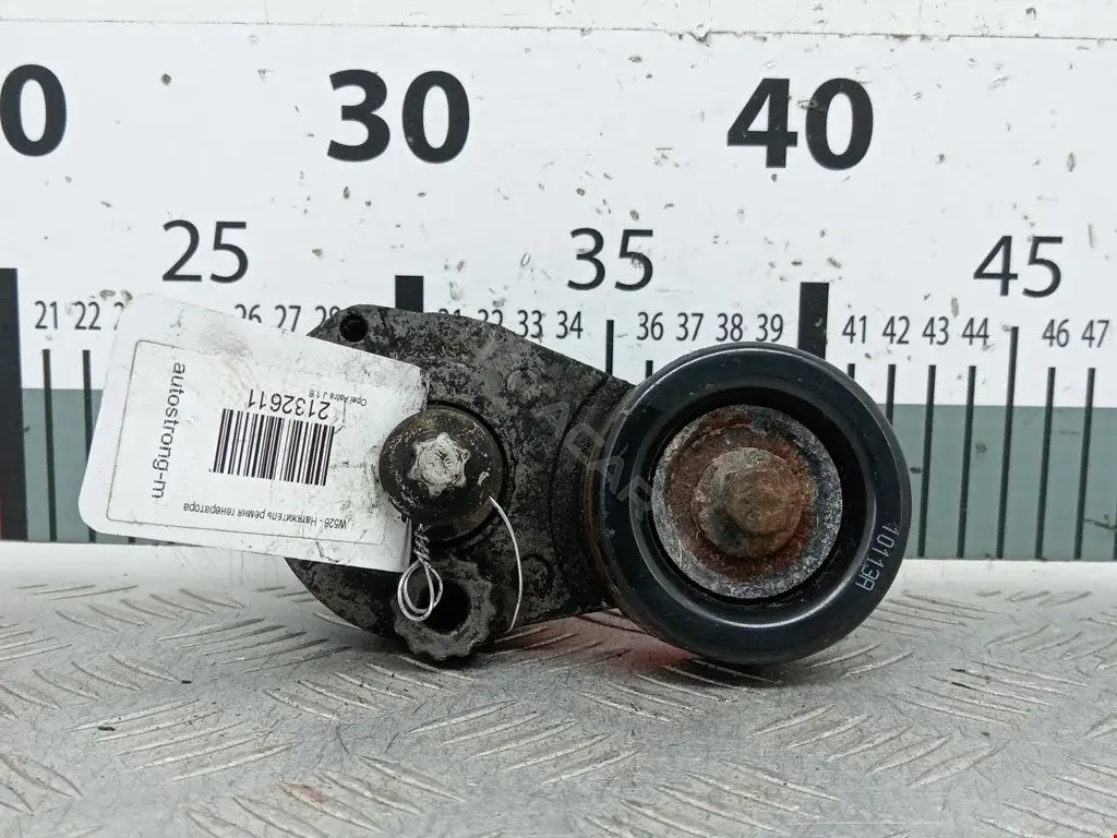 Натяжитель ремня генератора 01340268, 025189926, 055350422