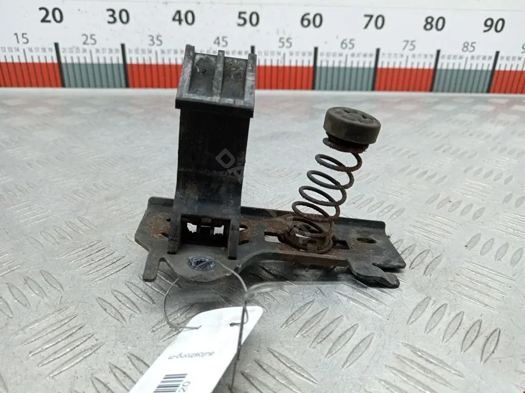 Замок капота 656012603R