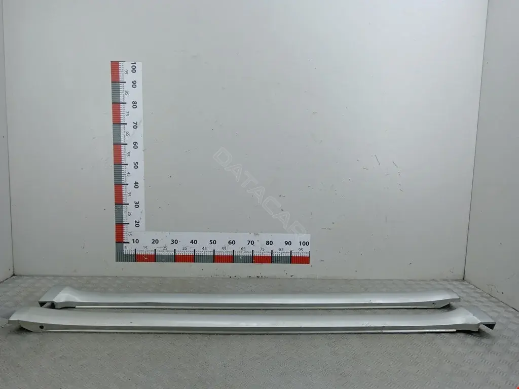 Накладка на порог 2130894