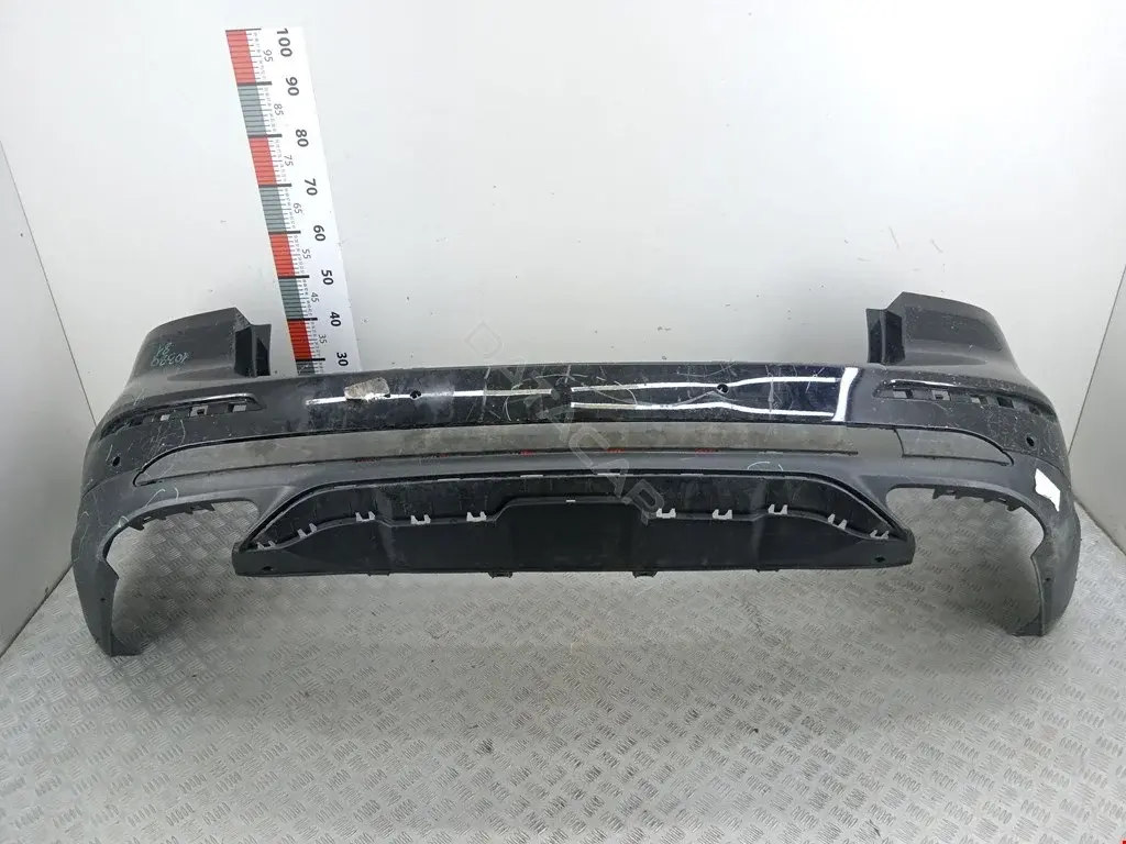 Задний бампер A1668859325, A1668859925