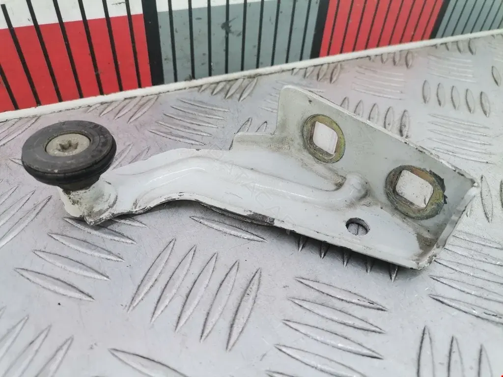 Ролик двери сдвижной 28U1ZR3, 28U1ZR3P, 303515G