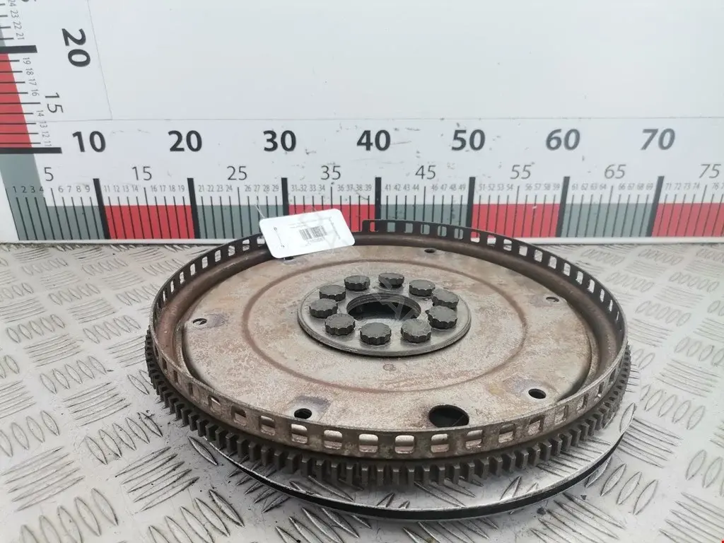 Маховик 09135801, 6842706, 9135801