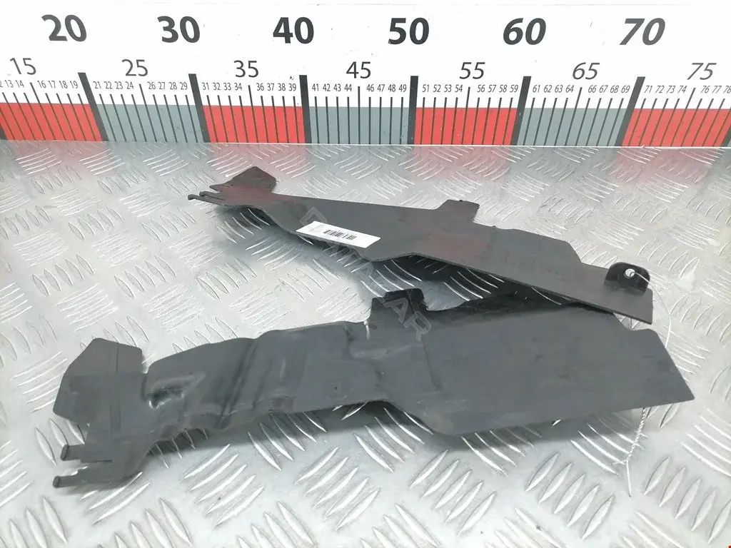 Воздуховод 51642751281