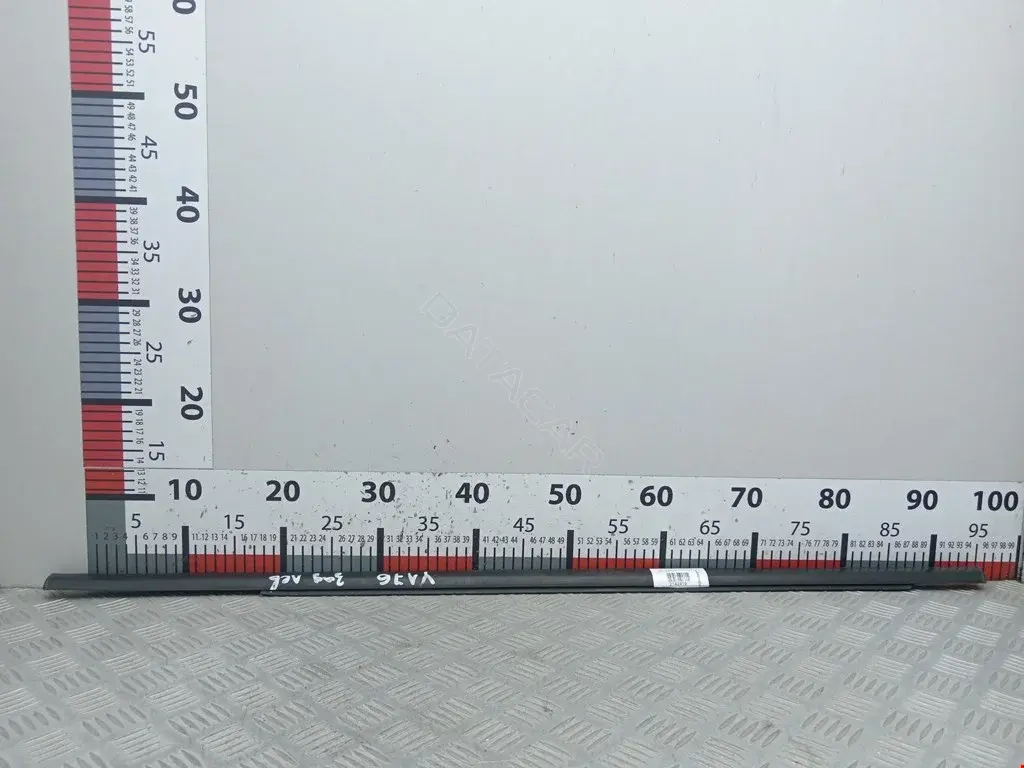 Молдинг двери 2142419