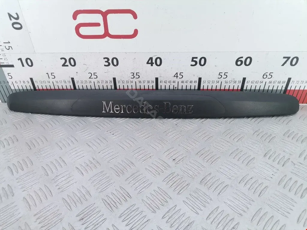 Молдинг двери 2138223