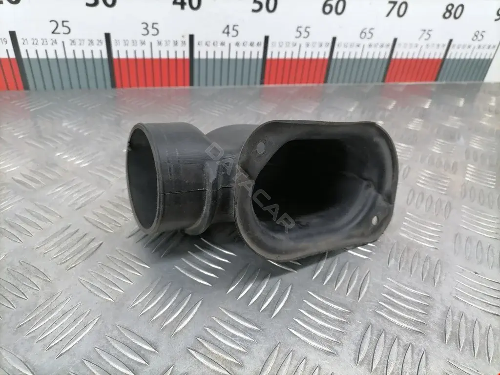 Воздухозаборник 1349914080