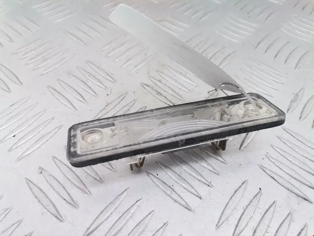 Фонарь подсветки номерного знака 03720900, 03720900LED, 03720905