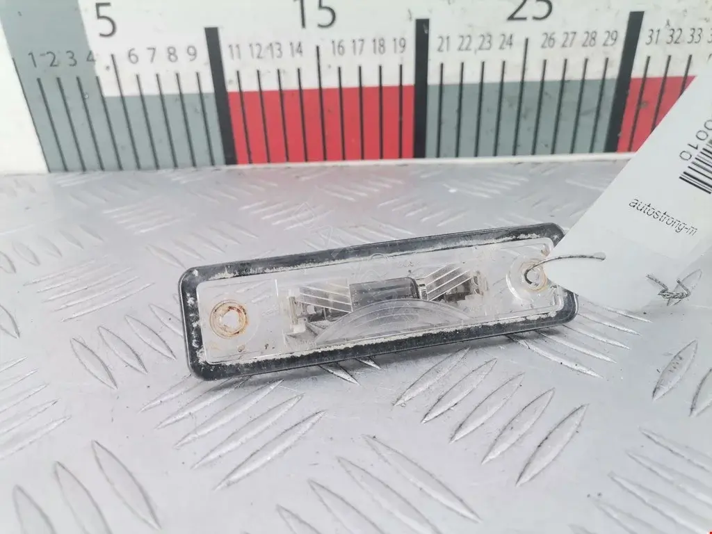 Фонарь подсветки номерного знака 03720900, 03720900LED, 03720905