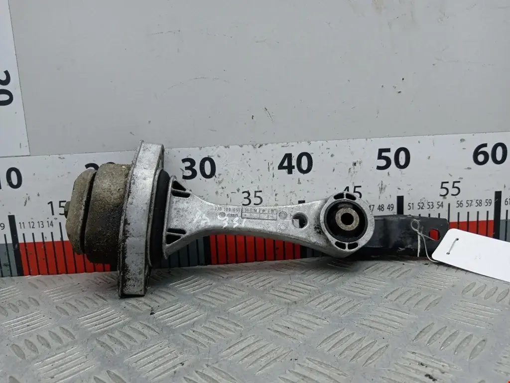Подушка КПП 1J0199851, 1J0411305A