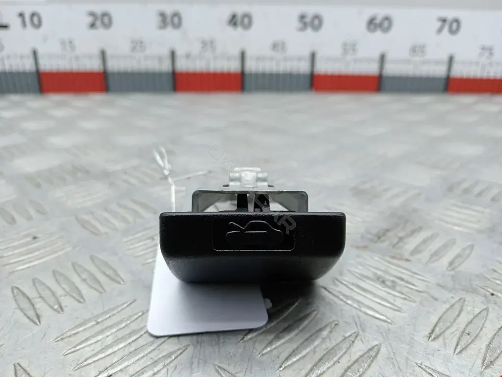 Ручка открывания капота 2151885