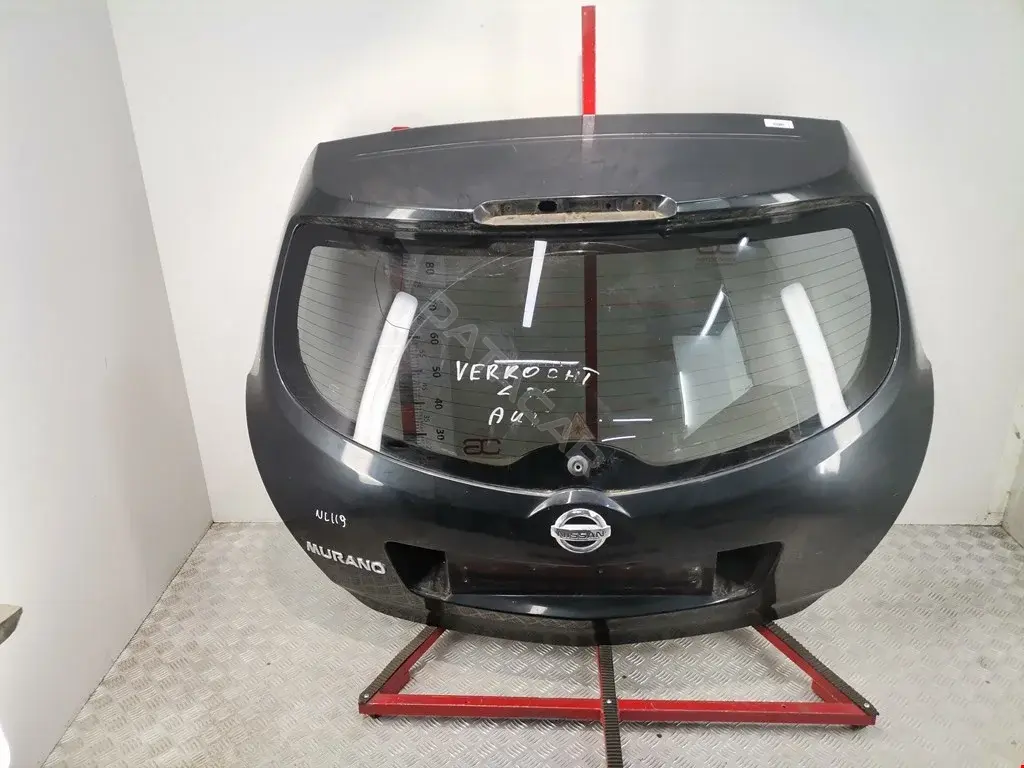 Крышка багажника 90100CC00B