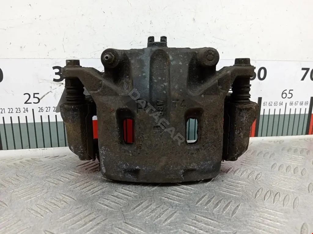 Суппорт тормозной 41001EG50A