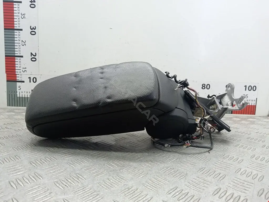 Подлокотник 4B0864245J, 4B0864283