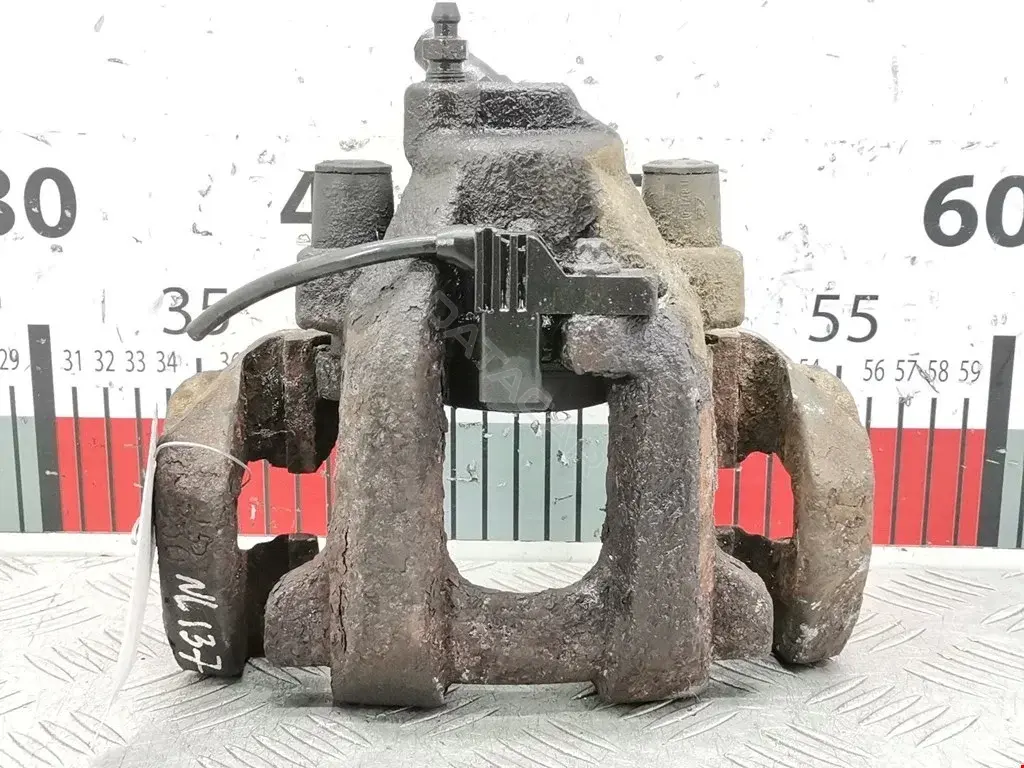 Суппорт тормозной 343933, 817523210, 871926