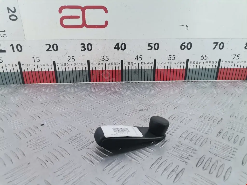 Ручка стеклоподъемника 9241E8