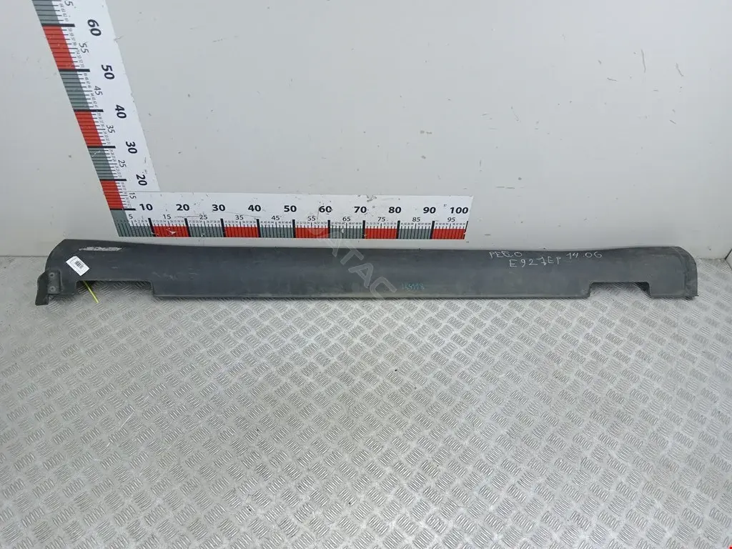 Накладка на порог 87754K0000