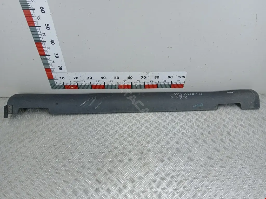 Накладка на порог 87754K0000