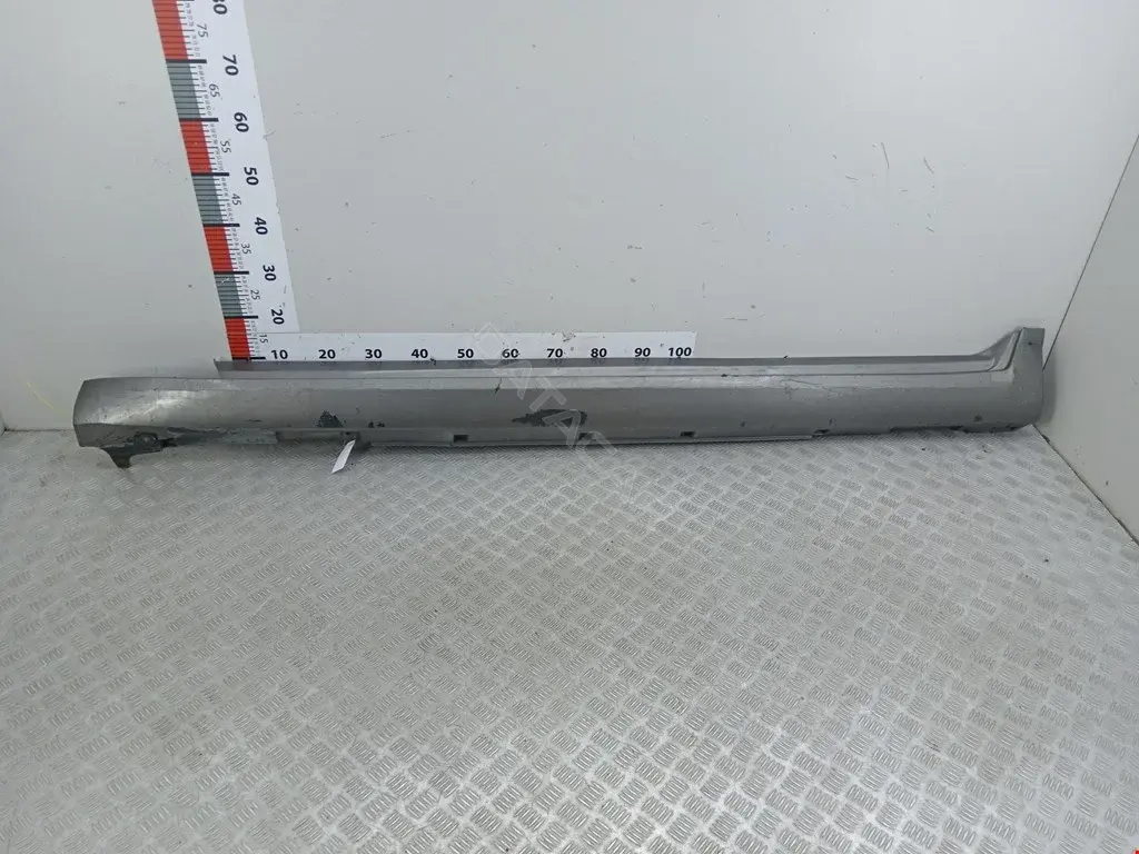 Накладка на порог 76851JK01A