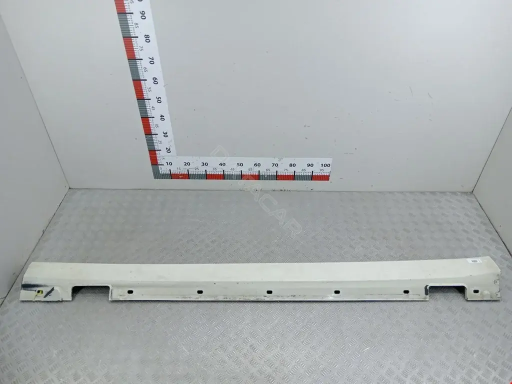 Накладка на порог A2126901740