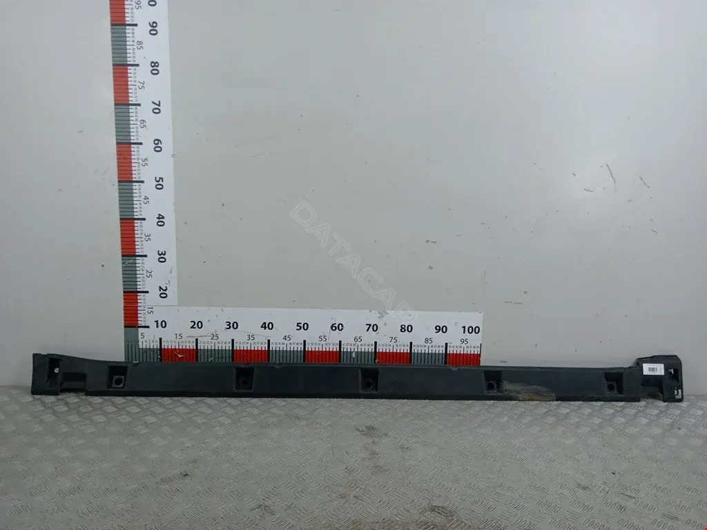 Накладка на порог 7756165J0