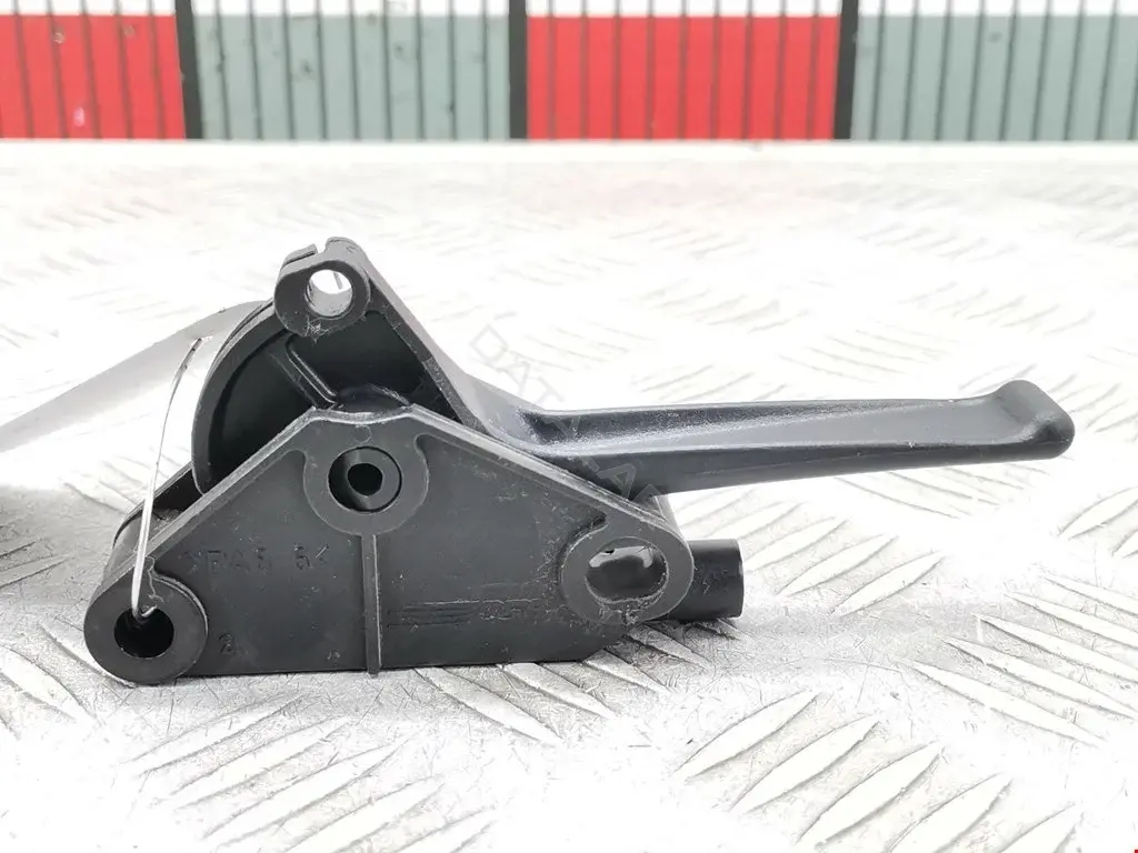Ручка открывания капота 7937H1