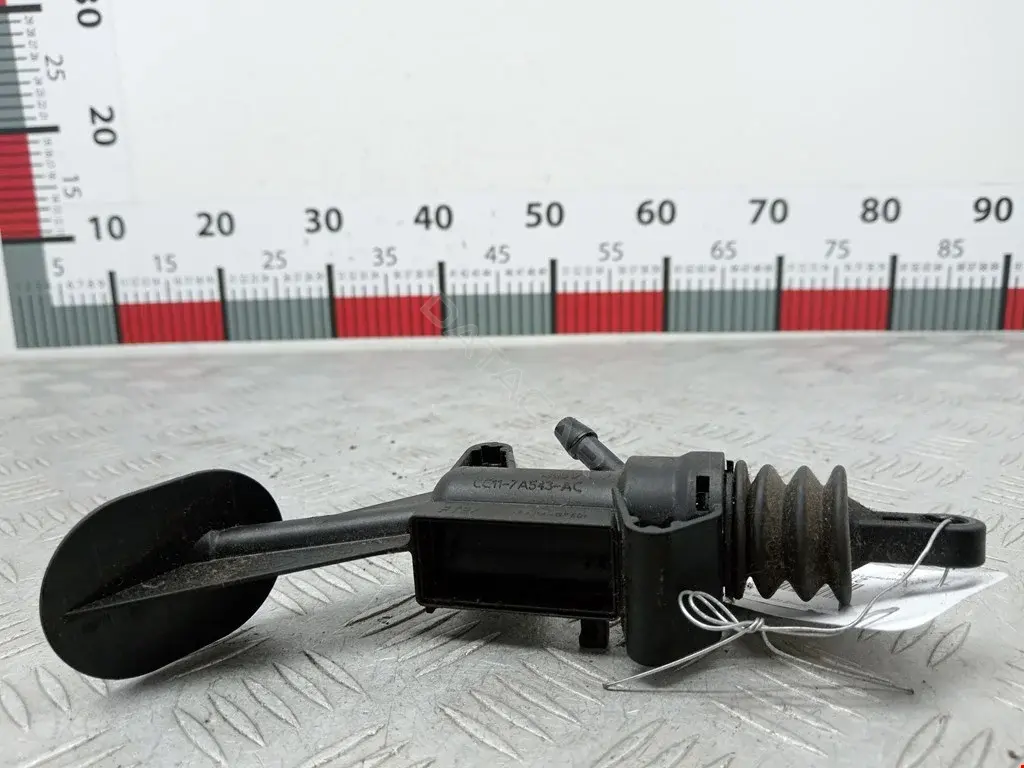 Главный цилиндр сцепления 0584192SX, 0986486160, 1358004