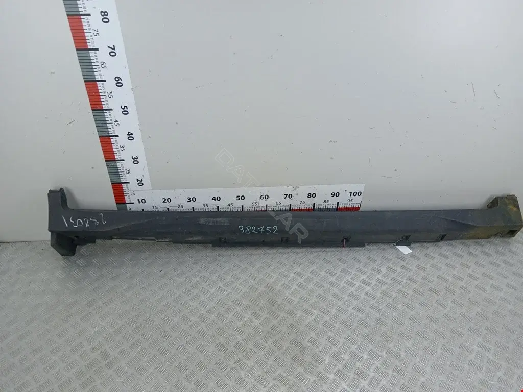 Накладка на порог 768504CE0A, 768504CM0A, 768504CM0B
