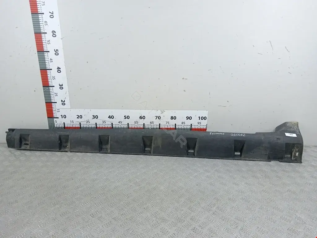 Накладка на порог 764587053R, 768512324R, 768514823R