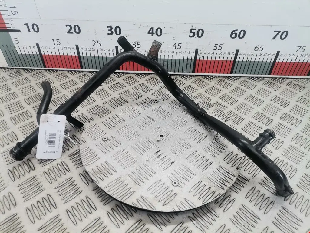 Патрубки системы охлаждения 03176, 06A121065D, 09181