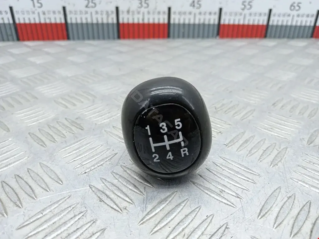 Ручка КПП 2151624