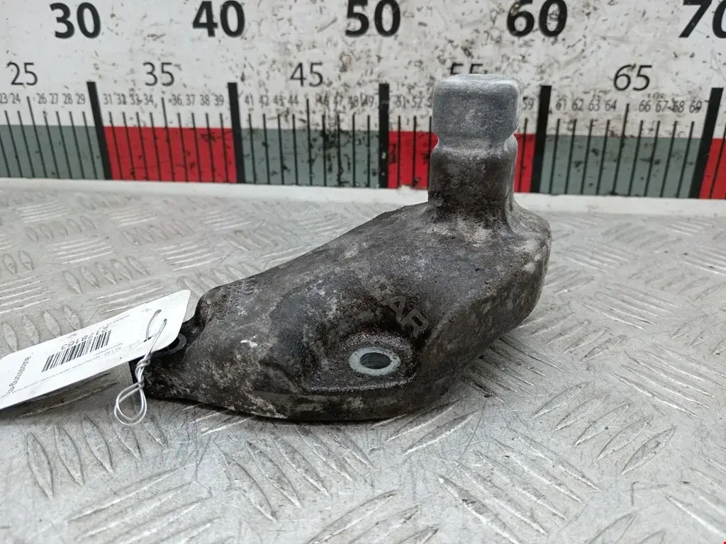 Кронштейн двигателя 4F0199307AA